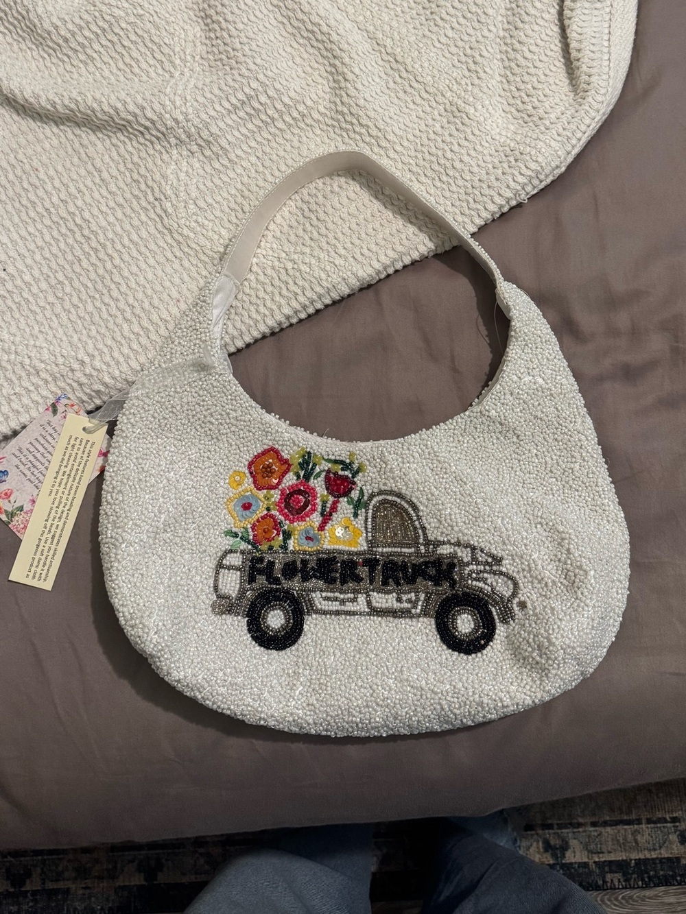 White Beaded Flower Truck Shoulder Bag